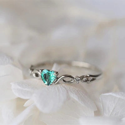 Simple Heart Ring